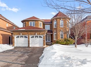 13 Freeston Cres, Ajax, ON L1T 3Z9