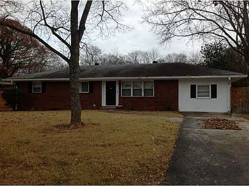 2nd image of 1951 Meadowbrook Ln SE
