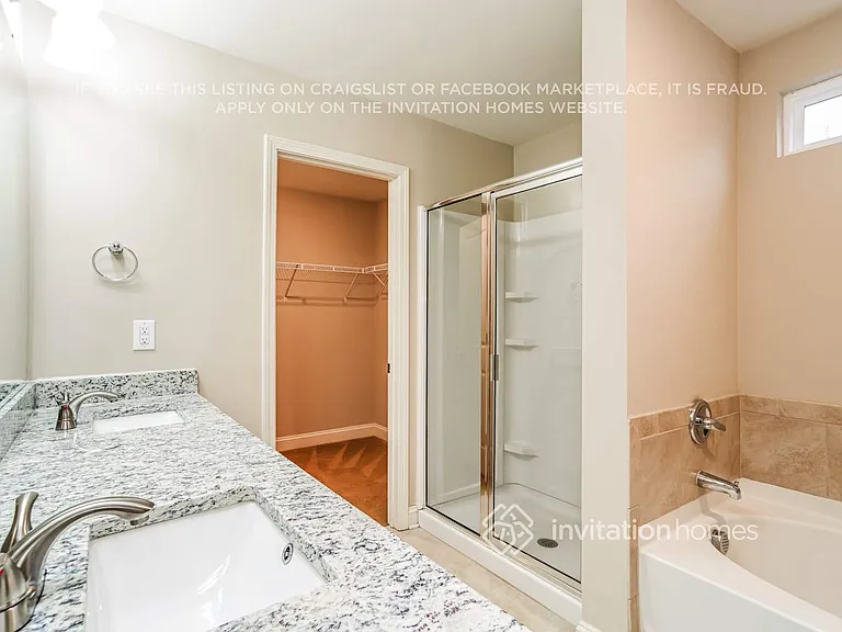 5626 Colonial Garden Dr — Photo 16