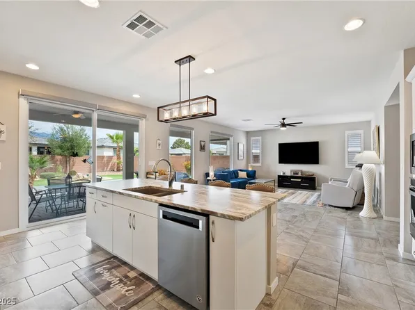 4531 S Bay Tree Ct, Pahrump, NV 89061