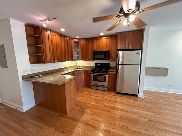 2140 N Lincoln Ave APT 5303, Chicago, IL 60614