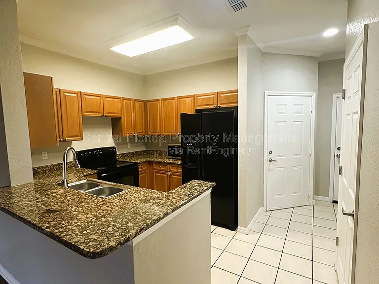 2525 Lancien Ct — Photo 4