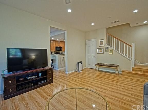 3rd image of 28521 Herrera St