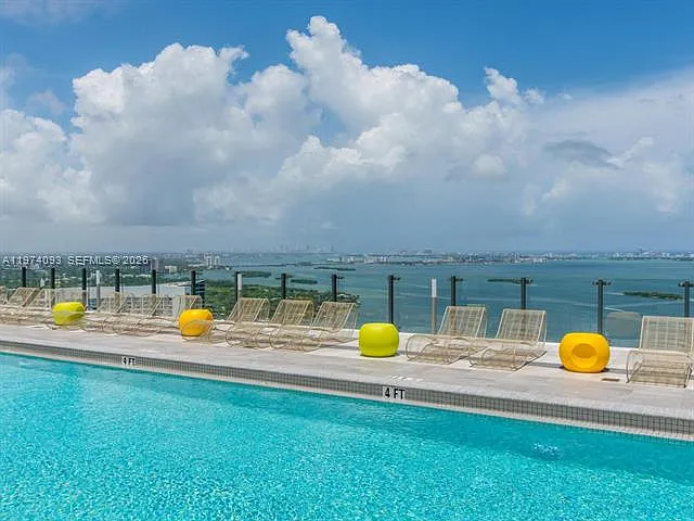 2 bed, $4,900 — Photo 4