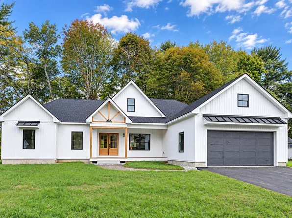 3 Walker Drive #101, Saco, ME 04072