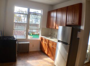2223 27th St, Astoria, NY 11105