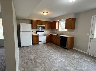 124 Skyline Dr., Radcliff, KY 40160