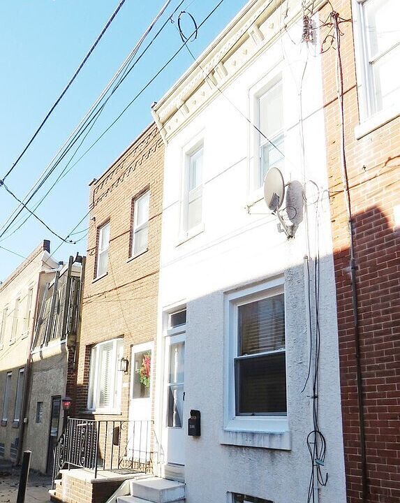 1st image of 3104 Miller St