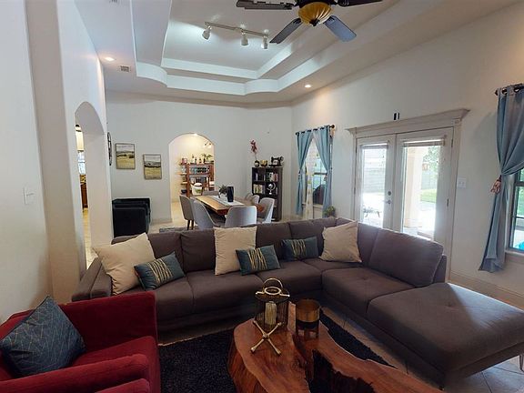 2nd image of 319 Lake Powell Dr