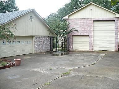 2nd image of 41 Timberlane