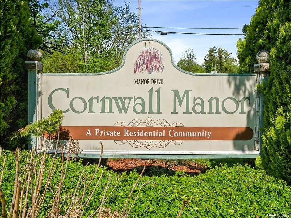 1st image of 19 Manor Dr #19