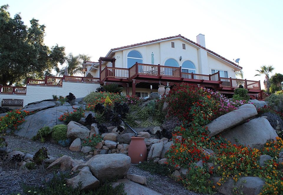 1st image of 9856 Canyon Country Ln