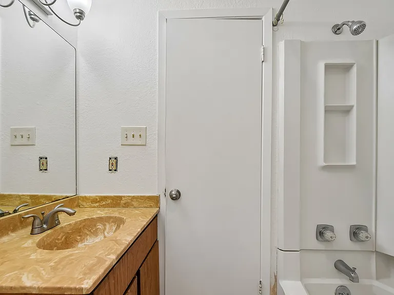 809 Sirocco Dr #A — Photo 15