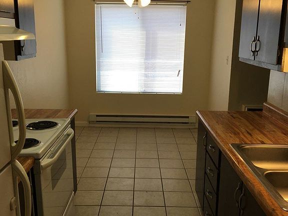 3rd image of 3922 Clear Acre Ln APT 83