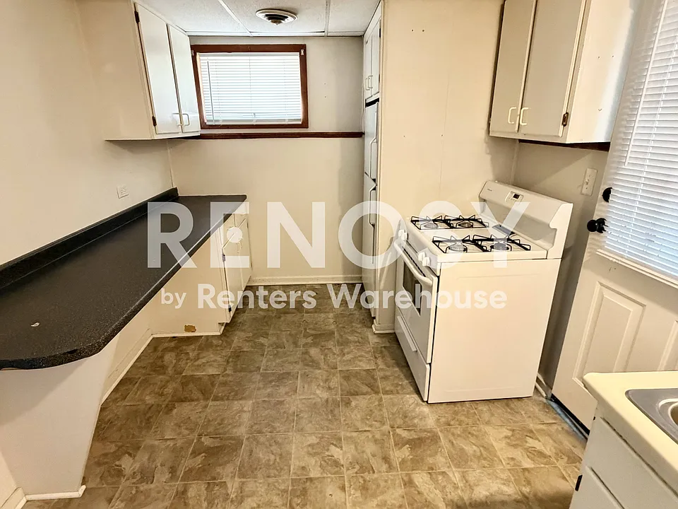 3 Benmere Rd #C