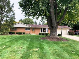 11N999 Almora Ter, Elgin, IL 60124