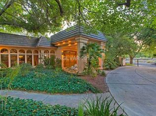 3515 E Rochelle Ave, Las Vegas, NV 89121