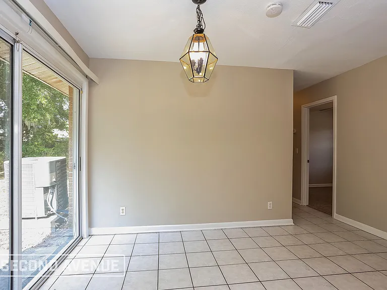 6111 Shetland Rd — Photo 7