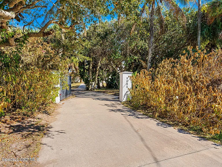 9085 Highway A1A — Photo 24