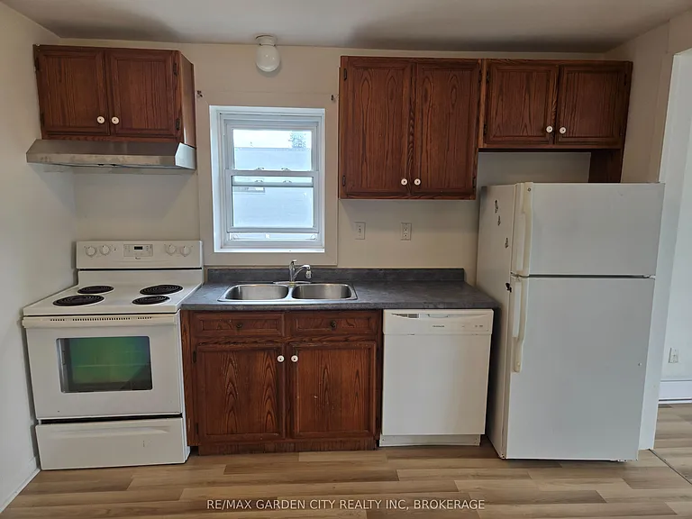 5126 Victoria Ave #6 — Photo 5