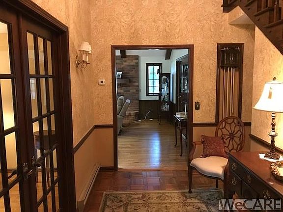 4th image of 236 Wildwood Dr #8