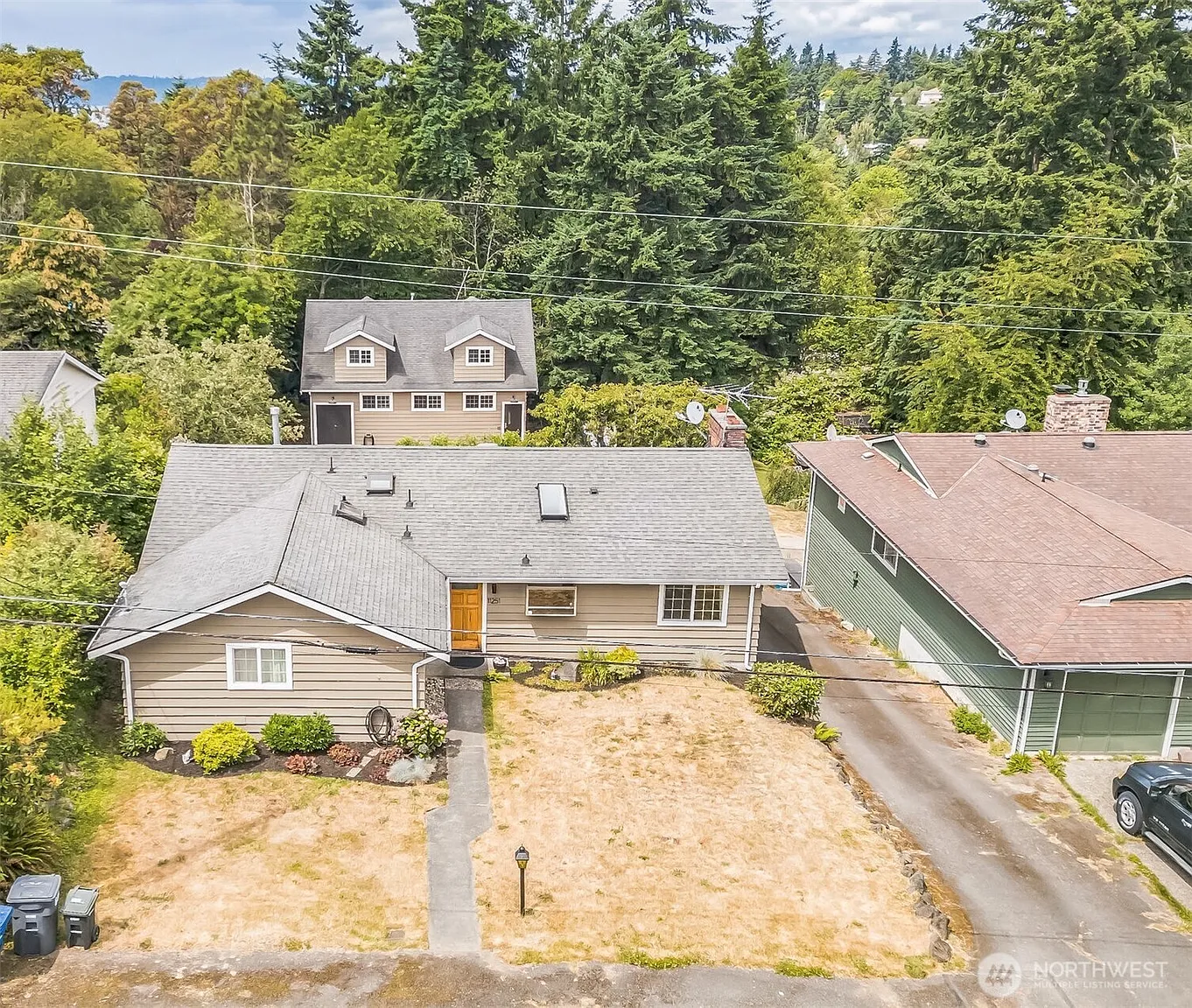 11251 28th Avenue SW photo 1