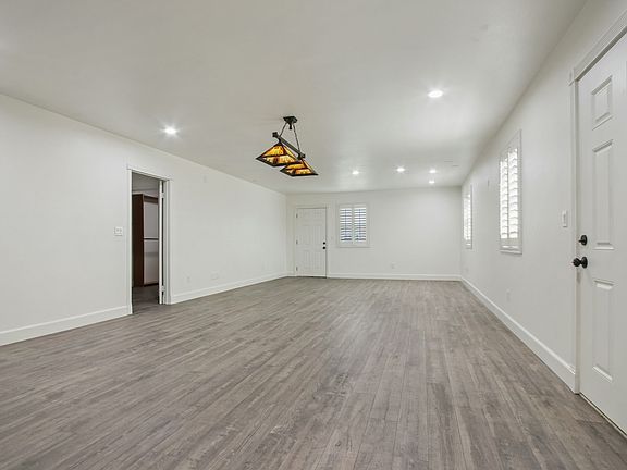 View 2 Living Area