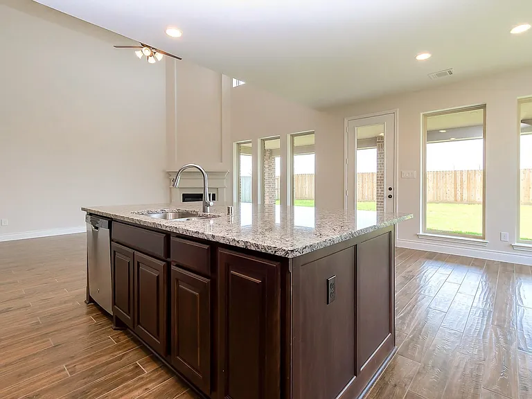 3410 Willow Crescent Ct — Photo 45