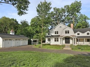 970 Salem Ln, Ridgewood, NJ 07450