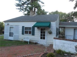 6263 N Lakeshore Dr, Byrnes Mill, MO 63051