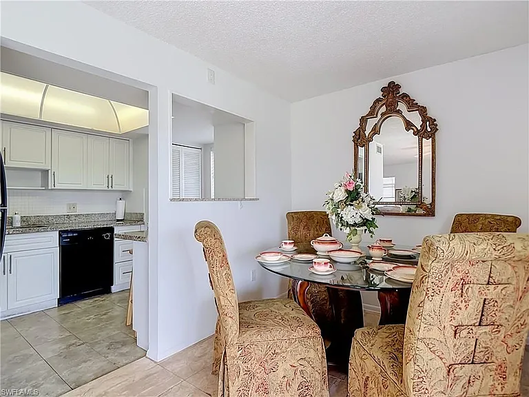 1400 Pompei Ln #6 — Photo 8