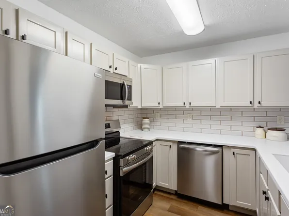 476 Teal Ct, Roswell, GA 30076