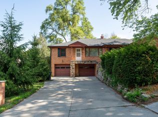 4926 Manderson St #2, Omaha, NE 68104