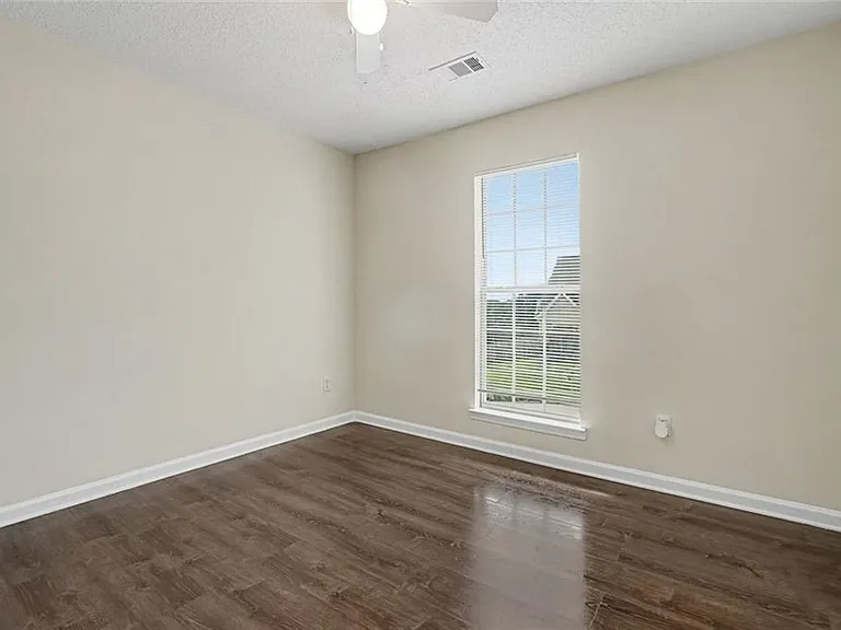 4824 Buchli Ln — Photo 20