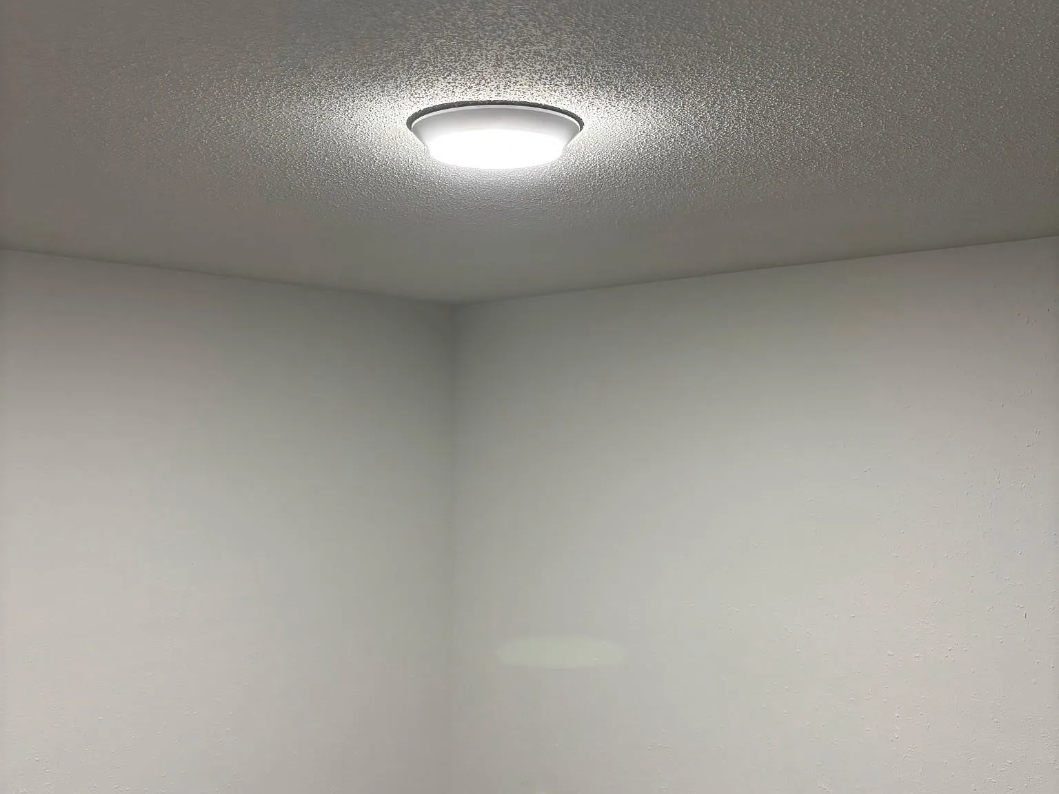 Deval Property Management Llc - 1304-204 — Photo 1