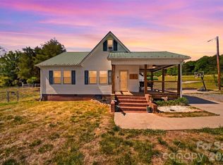 4039 Hartland Rd, Lenoir, NC 28645