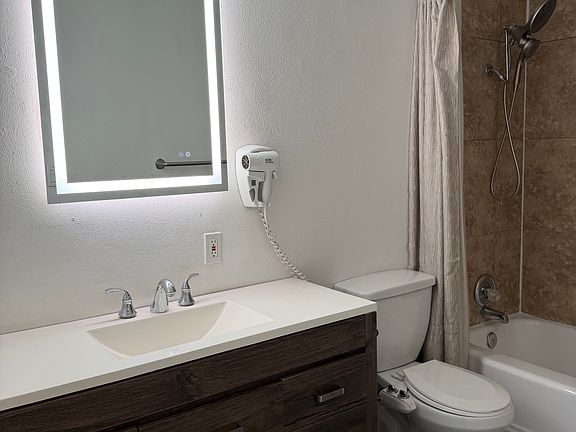 3rd image of 3134 N 28th St