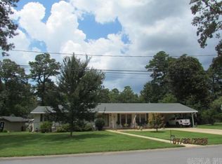 1008 Walnut St, Crossett, AR 71635