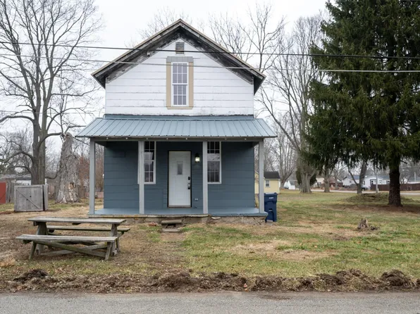 436 W Bellville Ave, Andrews, IN 46702