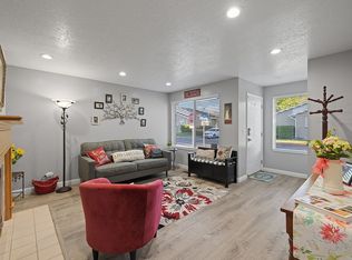 1531 W Cornerstone Dr, South Jordan, UT 84095