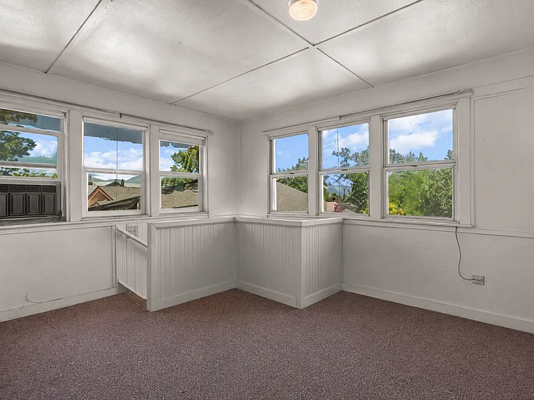 2155 Butte St #1 — Photo 6