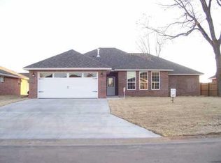 1931 Ridge Crst, Shawnee, OK 74804