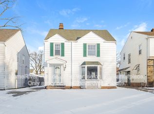 17107 Throckley Ave, Cleveland, OH 44128