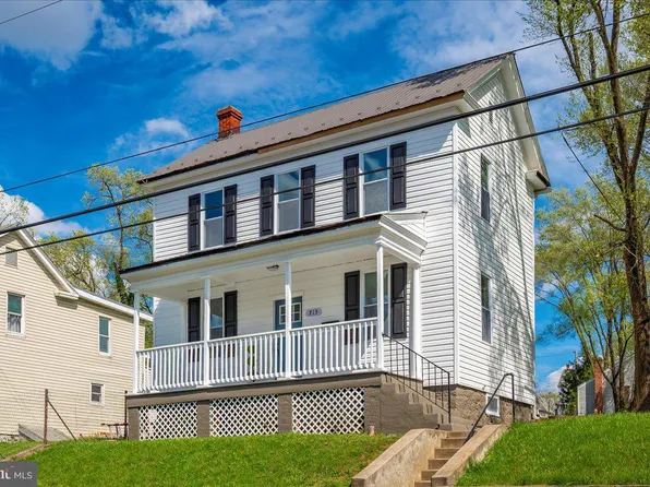 713 3rd St, Martinsburg, WV 25404