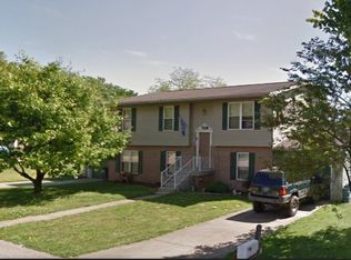 6607 Heathervale Ct, Newburgh, IN