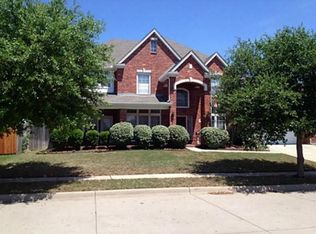 5016 Coneflower Rd, Fort Worth, TX 76123