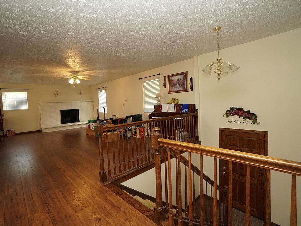 1616 Hoods Creek Pike, Ashland, KY 41101 Zillow