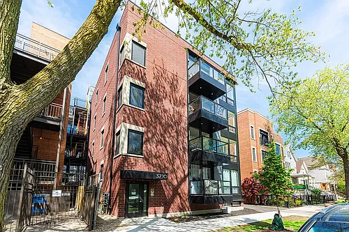 3710 N Kenmore Ave #4 Photo 1