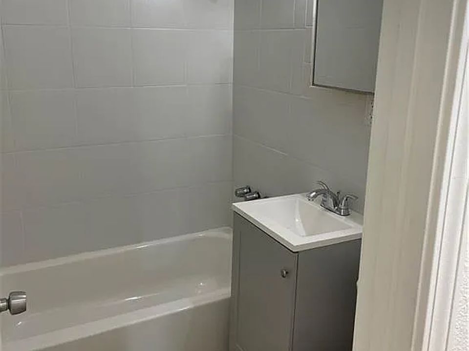 1st image of 2053 Waters Dr