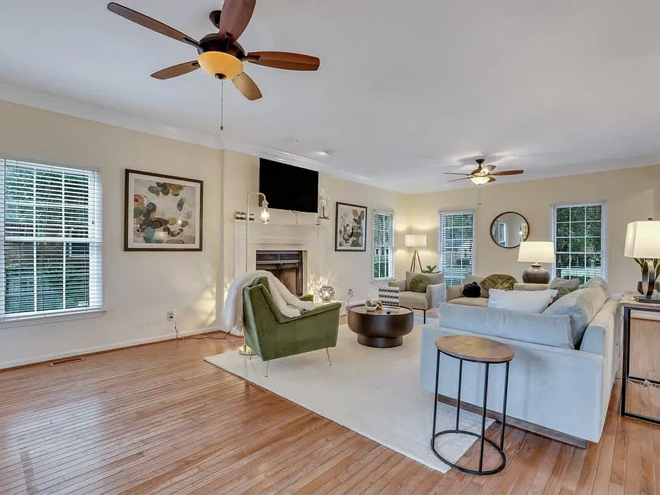 109 E Point Dr #ID1244810P